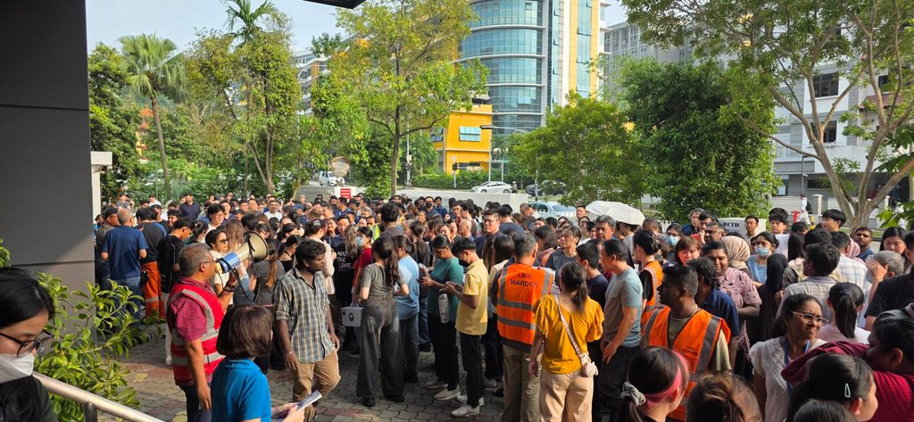 Fire Safety Drill – 𝗕𝘂𝗶𝗹𝗱𝗶𝗻𝗴 𝗮 𝗖𝘂𝗹𝘁𝘂𝗿𝗲 𝗼𝗳 𝗦𝗮𝗳𝗲𝘁𝘆 𝗮𝗻𝗱 𝗣𝗿𝗲𝗽𝗮𝗿𝗲𝗱𝗻𝗲𝘀𝘀